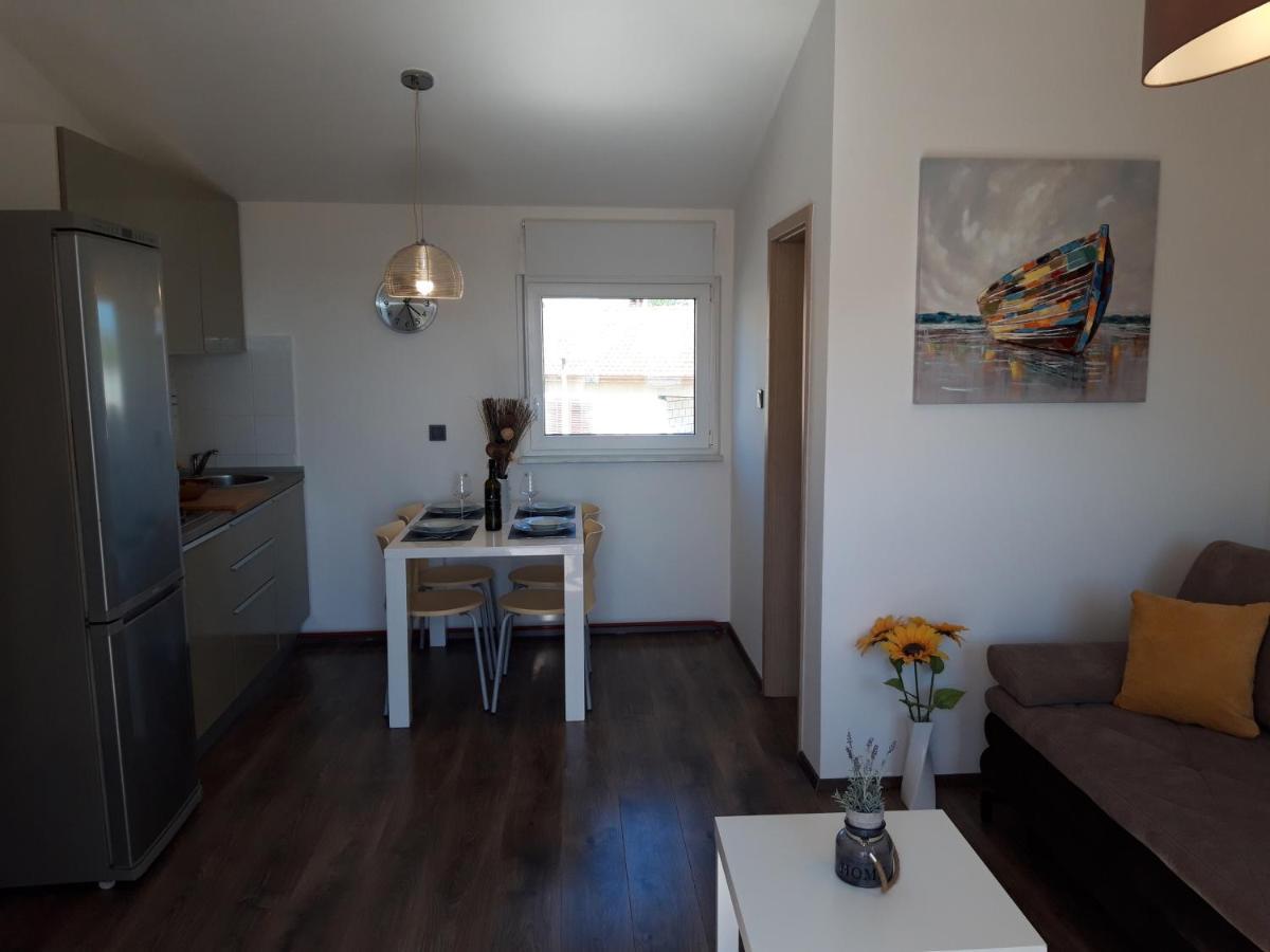 Apartments Pineta Franko 파자나 외부 사진